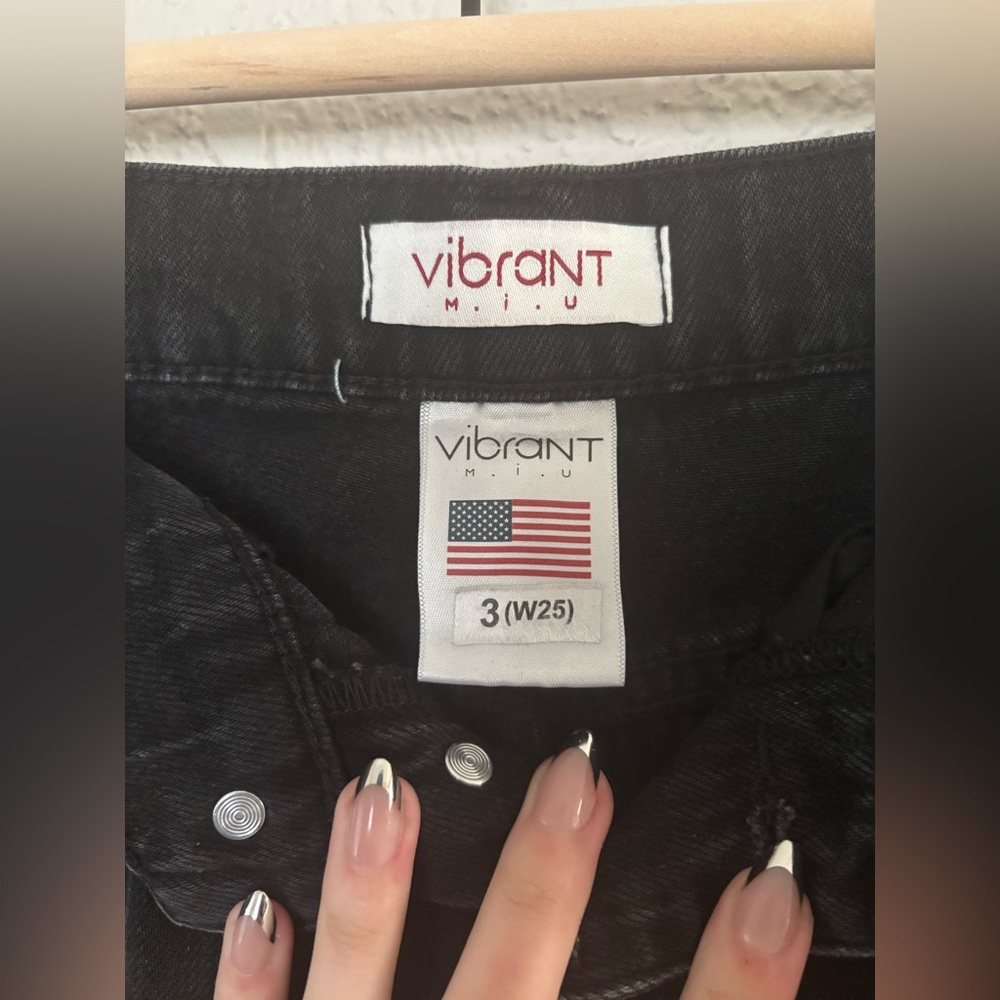 Western Distressed Black Jeans - Picture 5 of 8